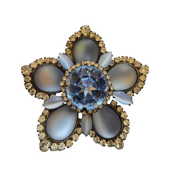 Fabulous Dimensional Glass and Rhinestone NOS VRBA Flower Brooch (A8739) - Picture 1 of 7